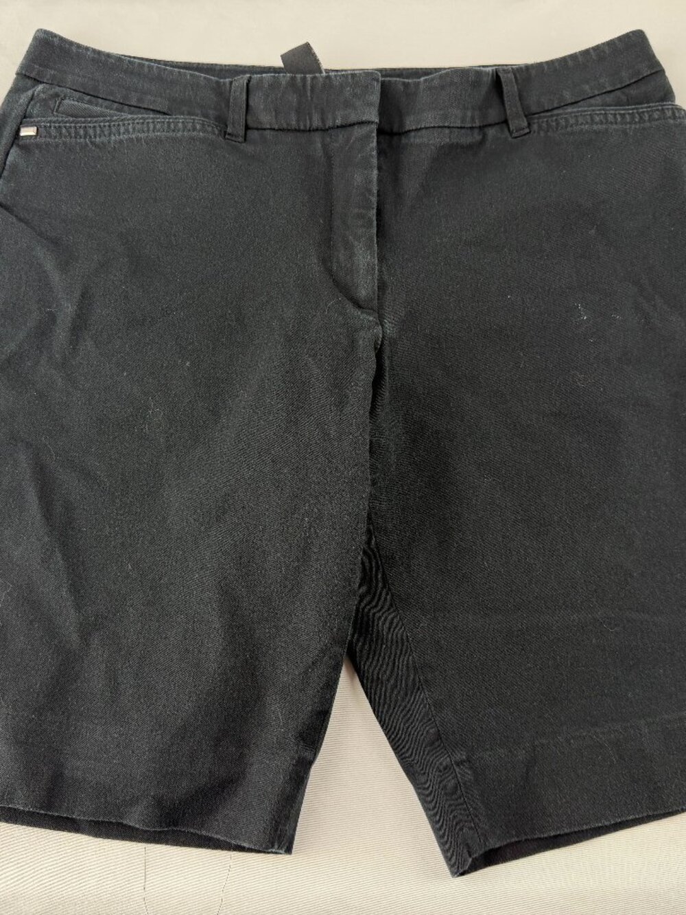 White House Black Market Women Black Bermuda Shorts Cotton Blend Size 8